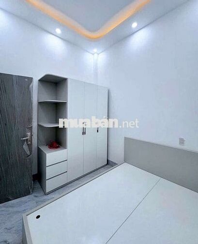 NHÀ XÂY MỚI - HẺM 311 NGUYỄN VĂN CỪ