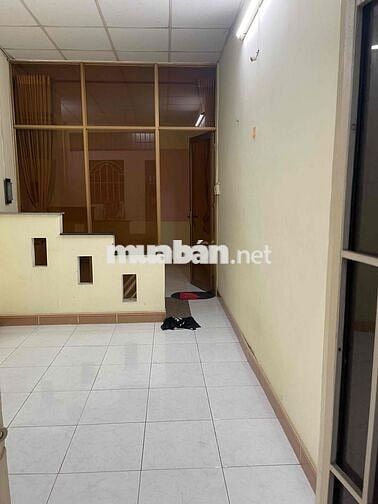 Cần bán gấp căn nhà. nguyên hồng p11. bình Thạnh. hẻm 91/