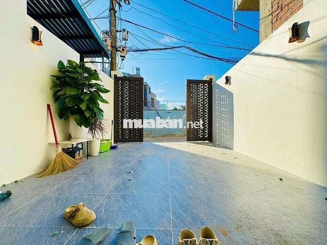 🔴🆘 Nhà quận Thanh Khê 🆘 mới đẹp 3 tầng kiệt ô tô đường Trần Xuân Lê
