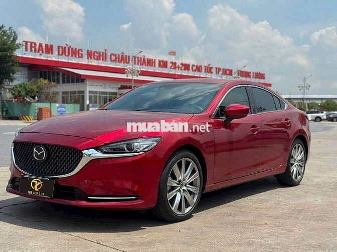 MAZDA 6  Signature Premium 2.5 AT - 13000 km