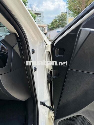 Mazda 3 2015 2.0 AT Sedan - 89000 km