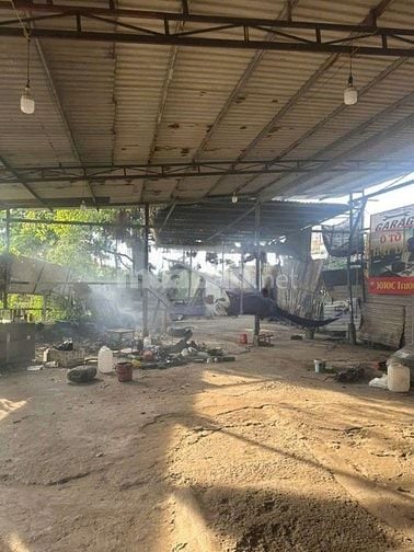 Cho thuê nhà mặt tiền Trường Chinh, P.15, Q.Tân Bình giá 15tr