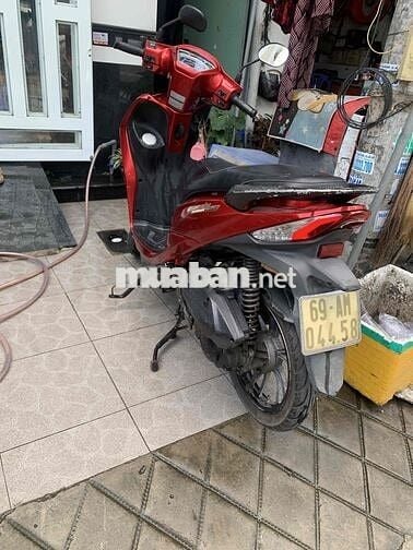can bán xe 50cc chính chủ còn mới.