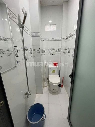 Nhà công năng lớn Bùi Văn Ba, 04 Tầng, DT ~35m2