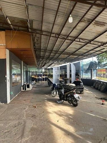 Cho thuê nhà mặt tiền Trường Chinh, P.15, Q.Tân Bình giá 15tr