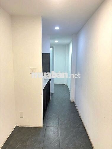 Cho Thuê Nhà Đường Bàu Cát, Tân Bình ( DT 7.5x18m - Nhà Đẹp Lầu Suốt )