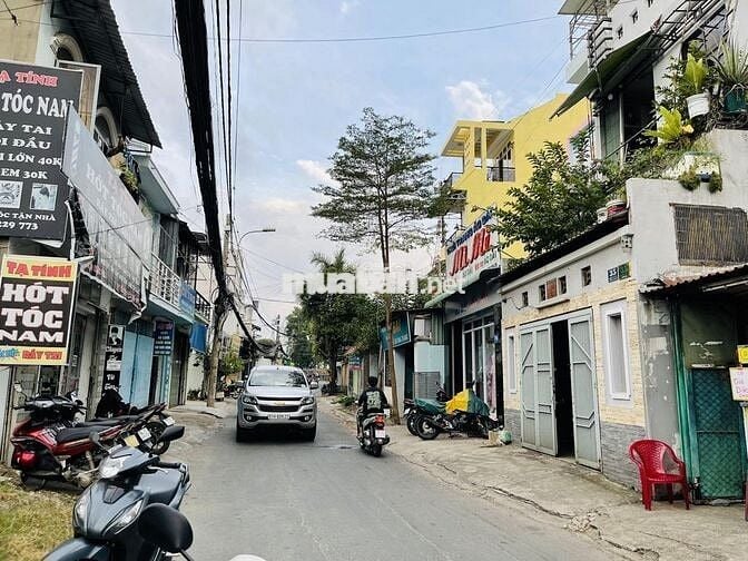 Lô đất đẹp đầu tư ngang 4.4m vuông đẹp HXH cách vành đai 2 chỉ 100m