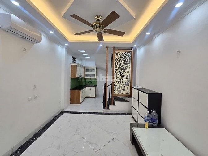 Bán nhà 5 tầng lô góc phố Yên Hòa, Cầu Giấy, gần phố, nhỉnh 7 tỷ.