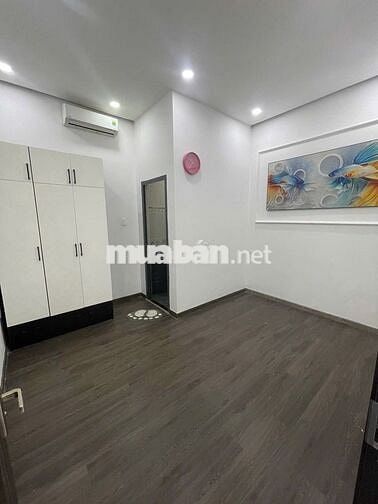 Nhà cấp 4 cho thuê hẻm oto full nội thất