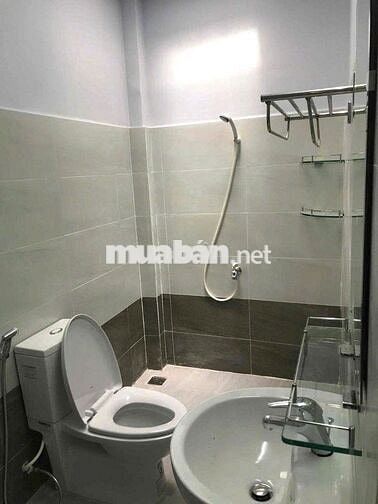 Cho Thuê Nhà Đường Hoàng Hoa Thám, Tân Bình ( DT 4x27m - KD Tự Do )