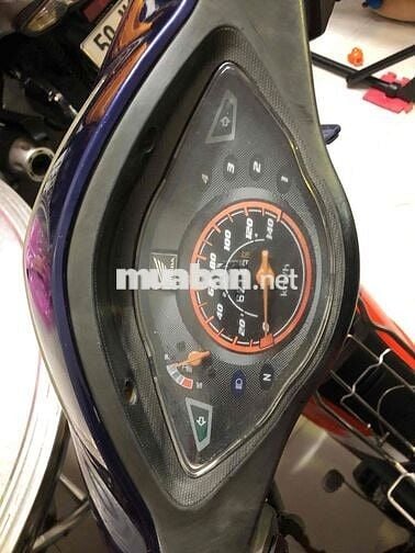 Xe Wave 12ly54 chạy giao hàng cần chia tay