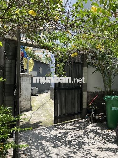 Cho thuê nhà riêng tại Huỳnh Văn Bánh, 18 triệu, 30m2, 4PN, 4WC