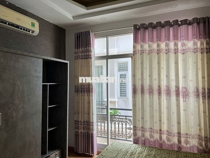 Cho thuê nhà riêng tại Huỳnh Văn Bánh, 18 triệu, 30m2, 4PN, 4WC