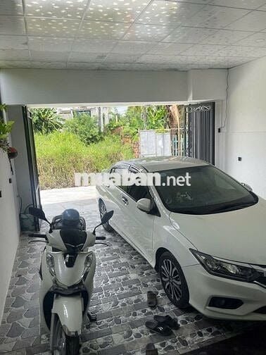 Nhà cấp 4 cho thuê hẻm oto full nội thất