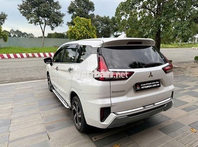 Mitsubishi Xpander 2023 Pre trắng-26.600 km-giá TL
