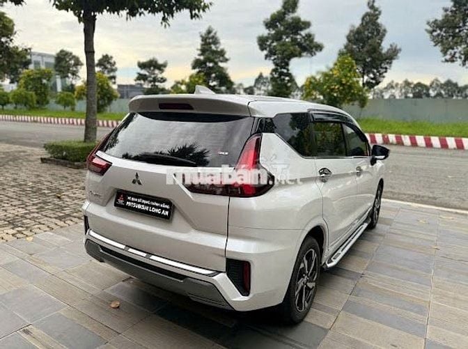 Mitsubishi Xpander 2023 Pre trắng-26.600 km-giá TL