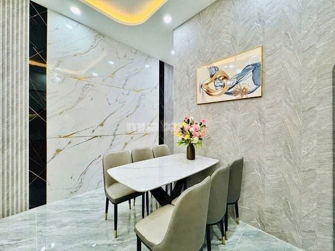 CHỦ NGỘP BÁN GẤP NHÀ HAI BÀ TRƯNG GẦN NHÀ THỜ TÂN ĐỊNH GIÁ 8 TỶ 550