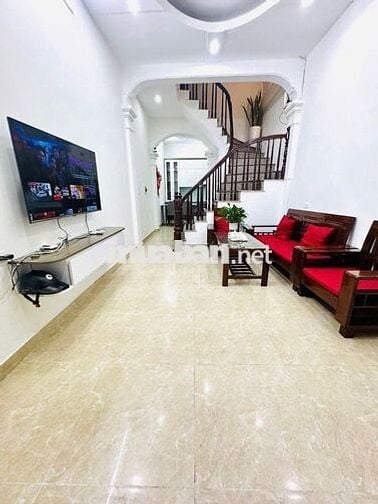 8.33 TỶ-34M2-Ô TÔ-KD-4 TẦNG-4 NGỦ-TRƯƠNG ĐỊNH-BỜ SÔNG SÉT