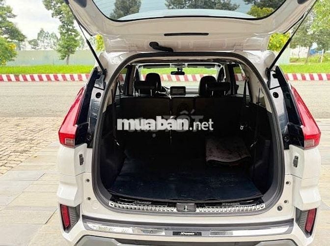 Mitsubishi Xpander 2023 Pre trắng-26.600 km-giá TL