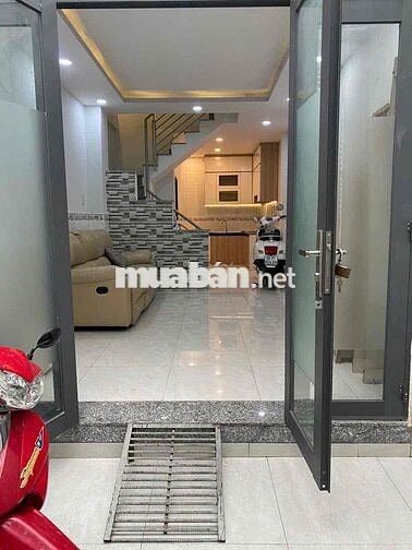 Cho thuê nhà hẻm thông Tô Hiến Thành, CMT8