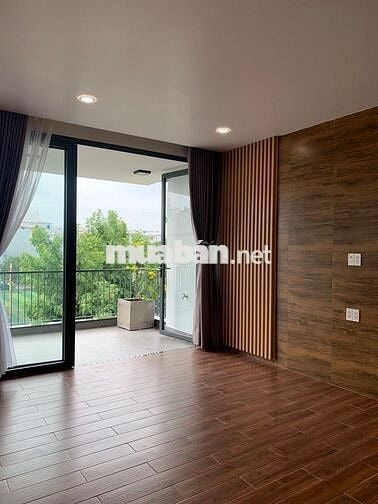 💥NHÀ THIẾT KẾ ĐẸP KẾ CHỢ CÔNG VIÊN💥5x18.5m 4 Tầng ở ngay✅