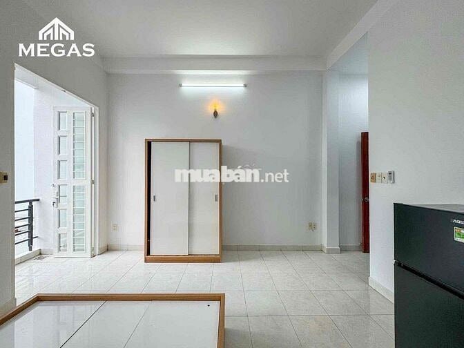 Trống Sẵn Studio Ban Công Thoáng Mát Đầy Đủ NT Ngay Công Viên Làng Hoa