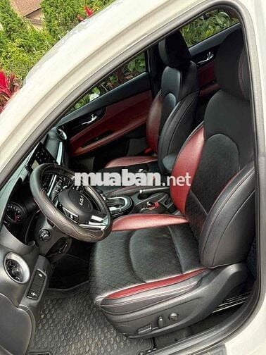 Kia K3 2022 Premium 1.6 AT