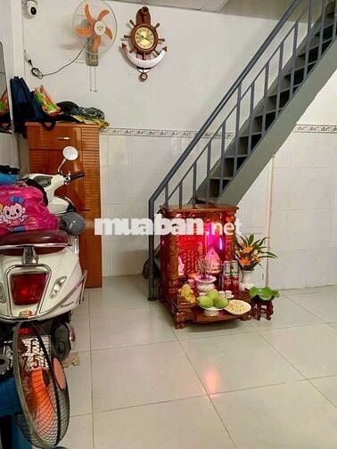 Bán nhà chính chủ đường Cách Mạng Tháng 8 Quận 3