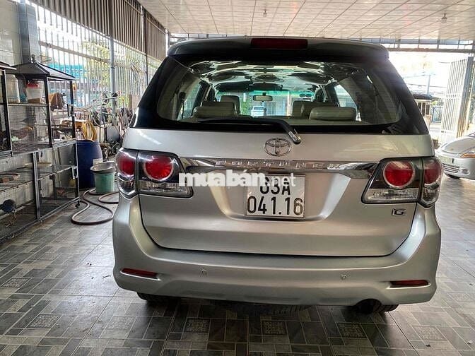 Toyota Fortuner 2015 2.5G 4x2 - 290000 km
