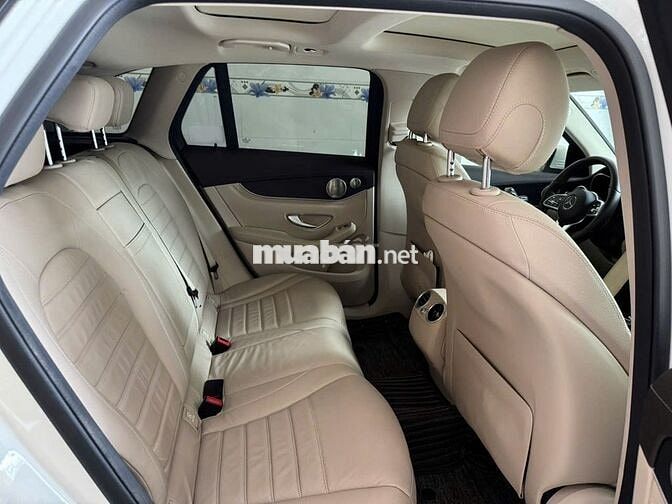 Mercedes Benz GLC Class 2021  - 59000 km