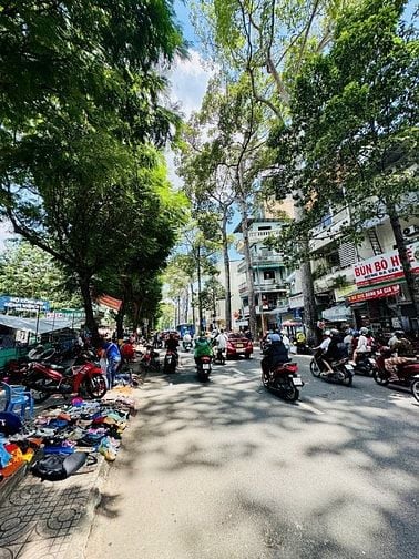 Mặt tiền Hùng Vương, Quận 5 - DT 14,5x35m, khuôn viên 528m2