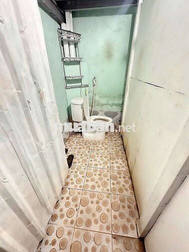 Hót hót hót 4tr nhà cấp 4...4×12 gác lửng thấp xe ô tô tới nhà.mả lò