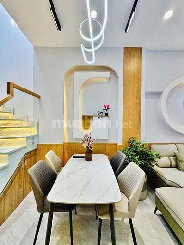 Nhà Trương Định cần sang tên ngay, thương lượng 3tỷ560, 79m2 vuông vức