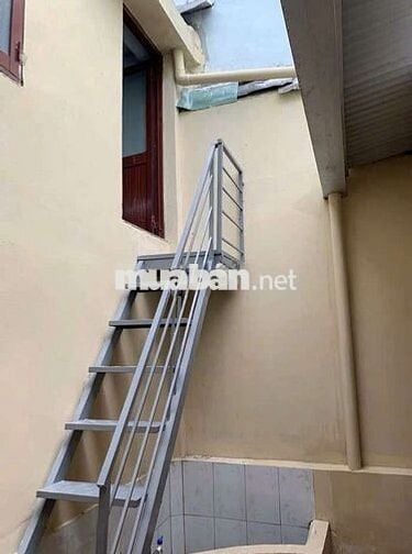 Nhà mặt tiền đường số Tân Phú Quận 7 hợp ở kd online 4x20 3pn2wc
