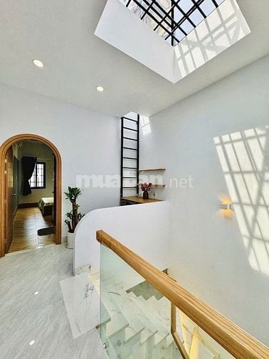 Nhà Trương Định cần sang tên ngay, thương lượng 3tỷ560, 79m2 vuông vức