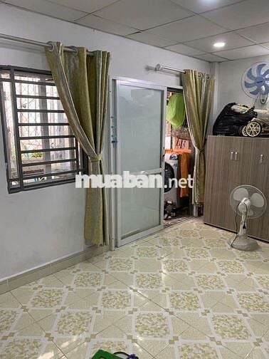 Bán nhà chính chủ đường Cách Mạng Tháng 8 Quận 3