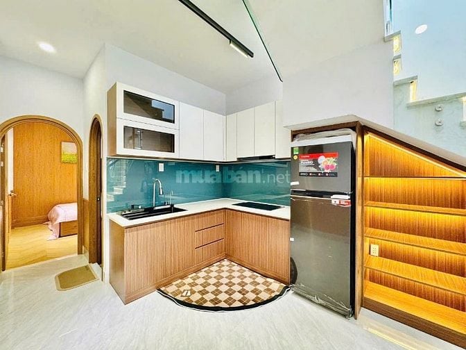 Nhà Trương Định cần sang tên ngay, thương lượng 3tỷ560, 79m2 vuông vức