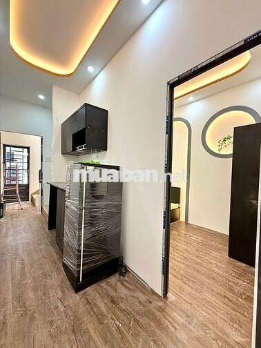Cho Thuê 2PN ,Nội Thất Cao Cấp , Gần Chợ Bà Chiểu