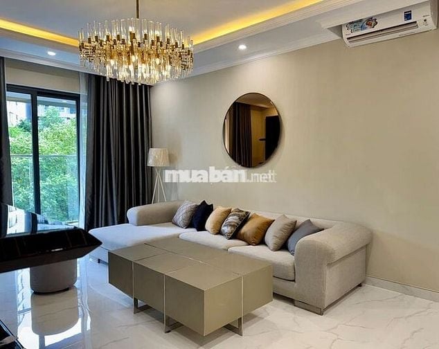 Sky Villa xe hơi lên tận nhà diện tích lớn 215m2 4PN giá 33tr, full nt