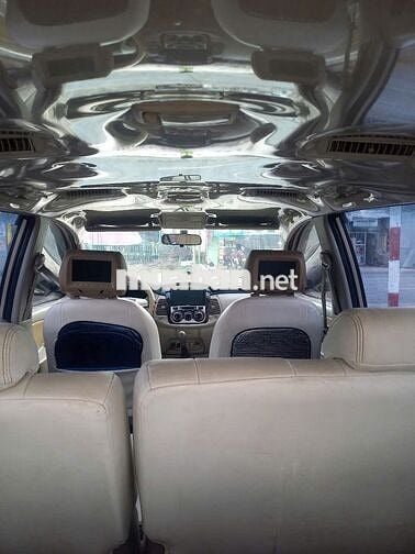Toyota Innova 2015 2.0E - 145000 km