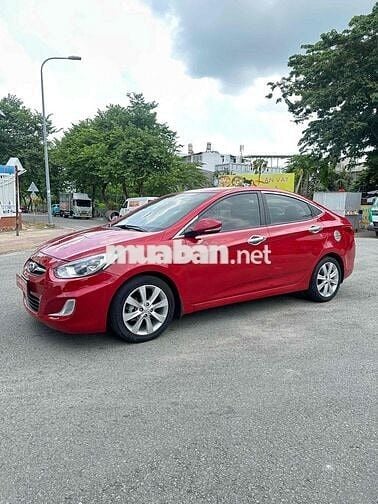 Hyundai Accent 2012 1.4 AT