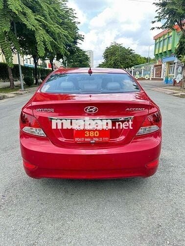 Hyundai Accent 2012 1.4 AT