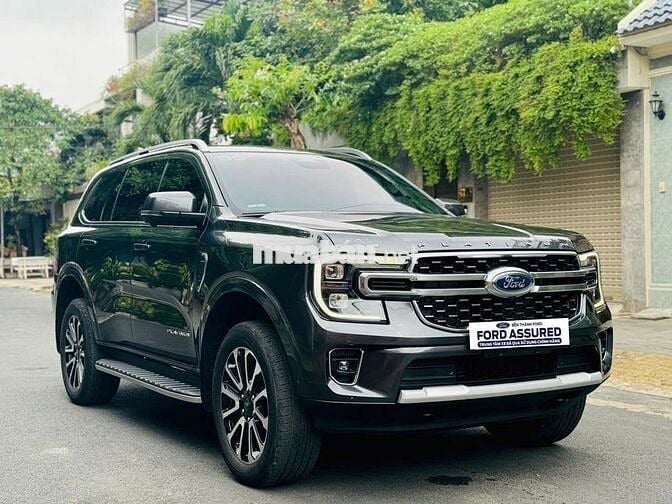 EVEREST PLATINUM LƯỚT 12/2024 17.000Km