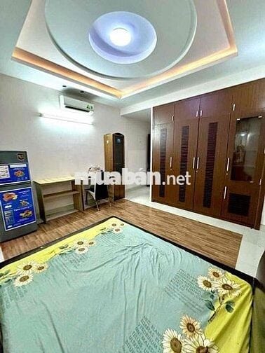 Căn Hộ 1PN 35m2 Ban Công , Tách Bếp , Nội Thất Đầy đủ