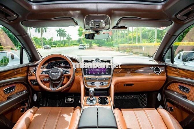 Bentley Bentayga 2020 - 30000 km
