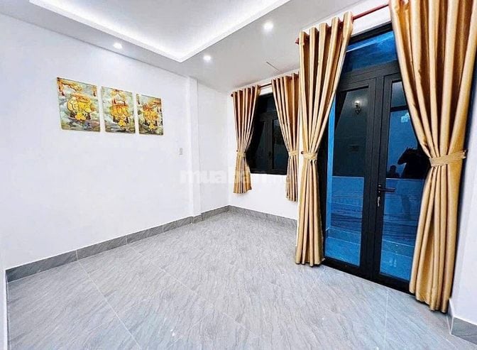 Bán nhà ngay chợ Tân Tạo Quận Bình tân 1tret 1 lau 2PN Giá 1ti850 Tl 