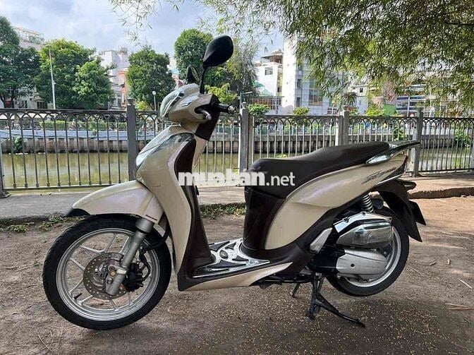 Honda SH Mode nhà sử dụng cần bán