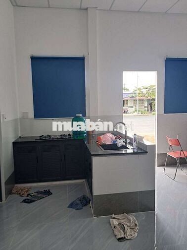 Cho thuê nhà Góc mới xây, sau lưng bến xe Cần Thơ