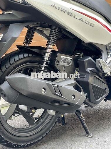 Air Blade 125 - 2021 - 2000 km -dòng bỏ mẫu