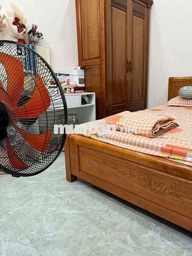 CHỦ CB NHÀ SHR HT13 ,1/ , Đ-7m thông 1TR+3L,DT 50,2m , GIÁ 5,5 TỶ ,ctl